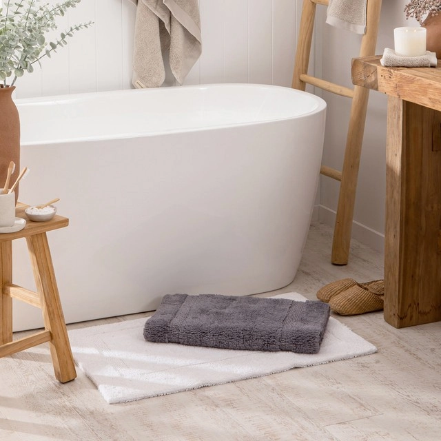 Resort Reversible Bath Mat by M.U.S.E.