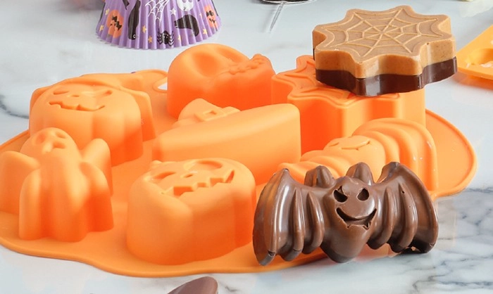 Spooky Hollow Silicone Moulds