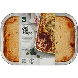 Woolworths Slow Cooked Beef Ragu Lasagne  700g