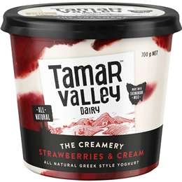 Tamar Valley Dairy Yoghurt Strawberry & Cream 700g