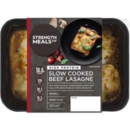 Strength Meals Co Slow Cooked Beef Lasagne Beef Lasagne 350g