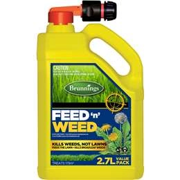 Brunnings Feed 'n Weed Hose-on  2.7l