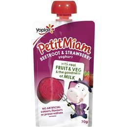 Yoplait Petit Miam Strawberry & Beetroot Yoghurt 70g