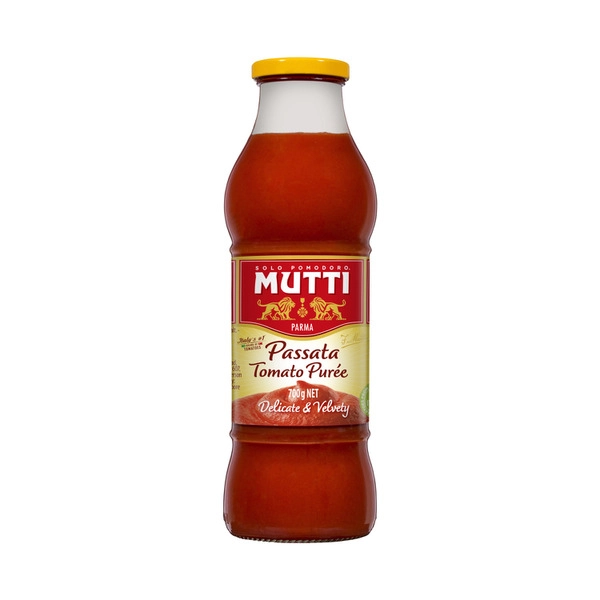 Mutti Passata Tomato Puree 700g