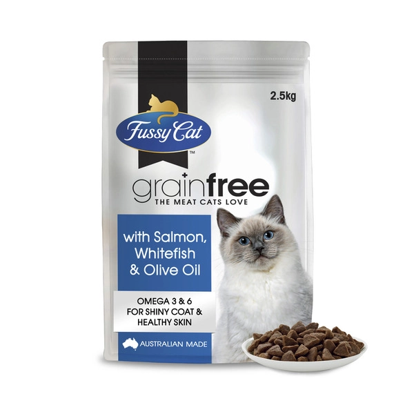 Fussy Cat Grain Free Adult Dry Cat food Salmon & Oceanfish With Olive Oil 2.5kg