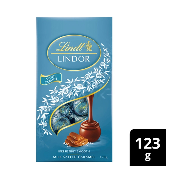 Lindt Lindor Milk Salted Caramel Chocolate Bag 123g